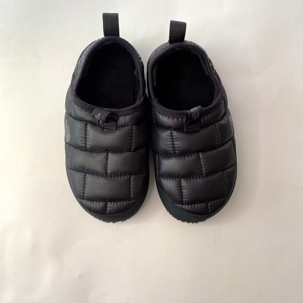 North Face kids  insulated slip-ons
